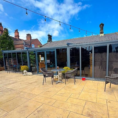 The George Wright Boutique Hotel, Bar & Restaurant ロザーハム エクステリア 写真