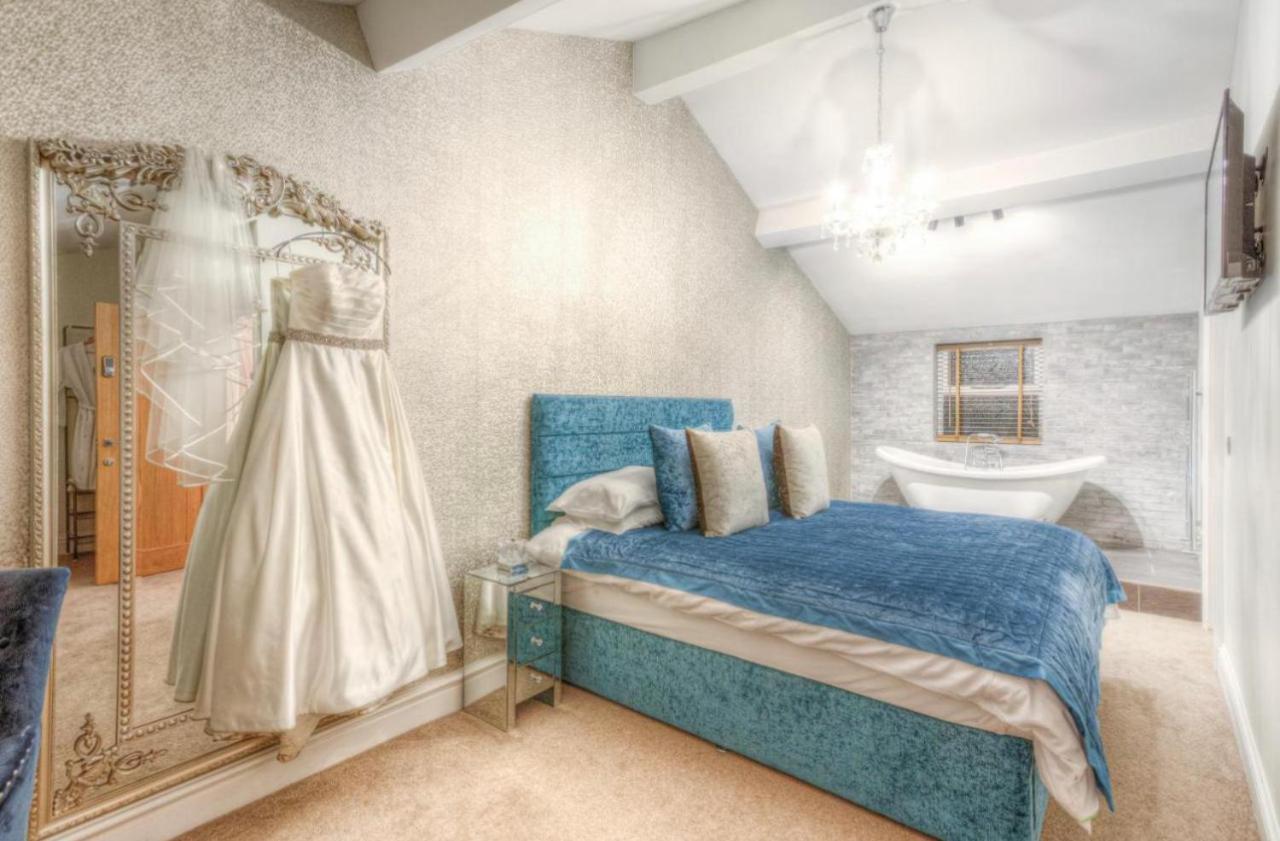 The George Wright Boutique Hotel, Bar & Restaurant ロザーハム エクステリア 写真