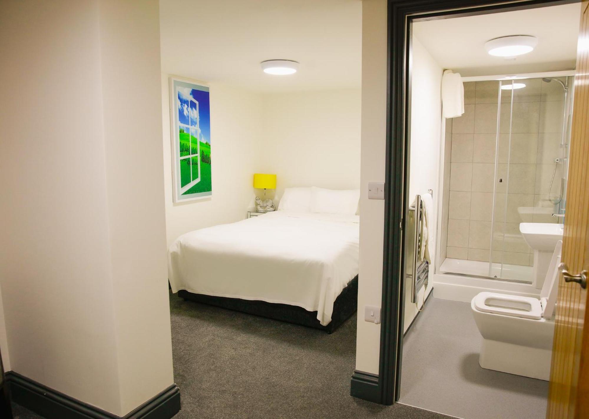 The George Wright Boutique Hotel, Bar & Restaurant ロザーハム エクステリア 写真