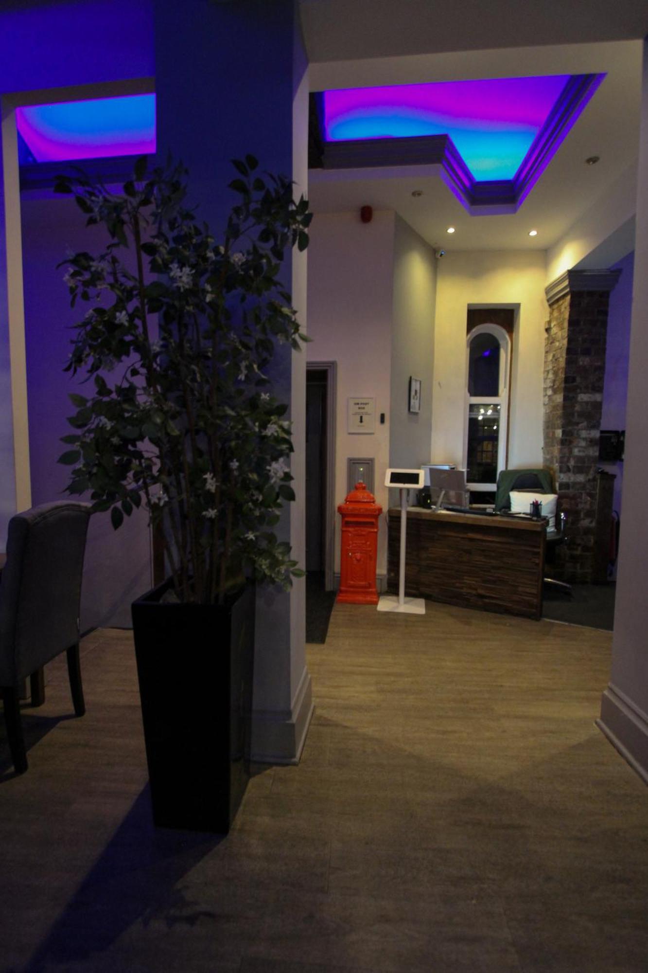The George Wright Boutique Hotel, Bar & Restaurant ロザーハム エクステリア 写真